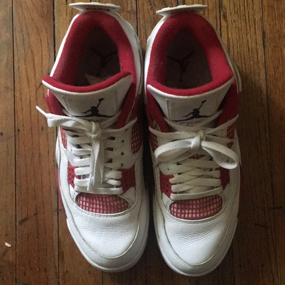 Jordan 4’s Alternate 89’s - Picture 2 of 3